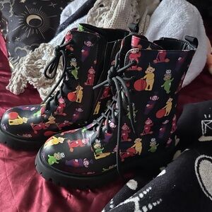 Brand new size 6 Koi/dollskill teletubbie combat boots